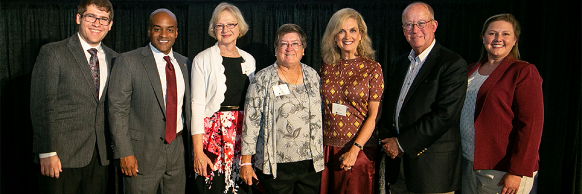 Photo of 2018 Grad Made Good award recipients